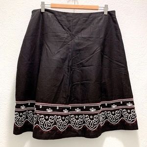 Ann Taylor LOFT | Vintage Pleated Embroidered Linen Skirt | Black | Size 12
